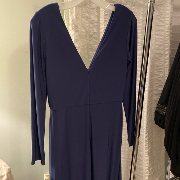 Brand new David’s Bridal Formal Dress Size 12 color Navy - Picture 7 of 11